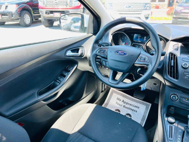 2017 Ford Focus SE