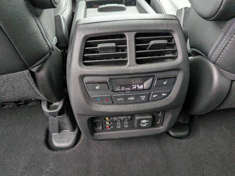 2017 Honda Pilot Elite