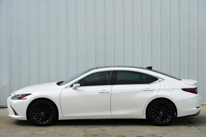 2024 Lexus ES 350 Ultra Luxury