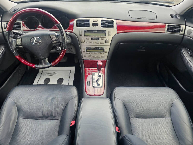 2005 Lexus ES 330