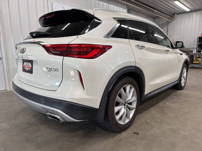 2019 Infiniti QX50 Essential