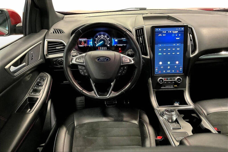 2024 Ford Edge ST-Line