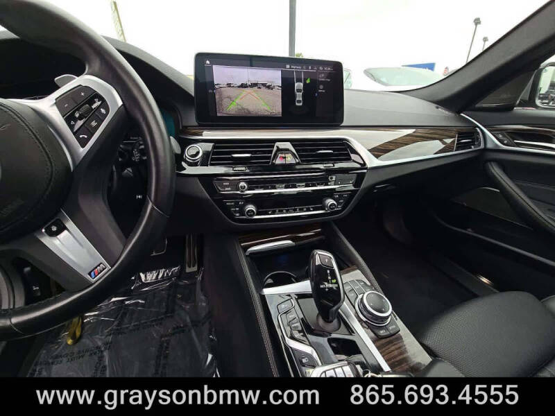 2022 BMW 5 Series 530e xDrive