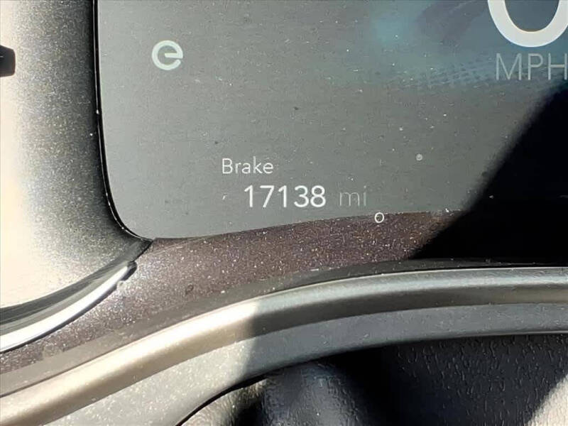 2023 Chrysler Pacifica Plug-In Hybrid Touring L