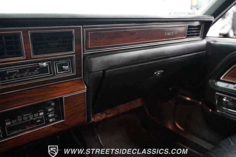 1982 Lincoln Mark VI