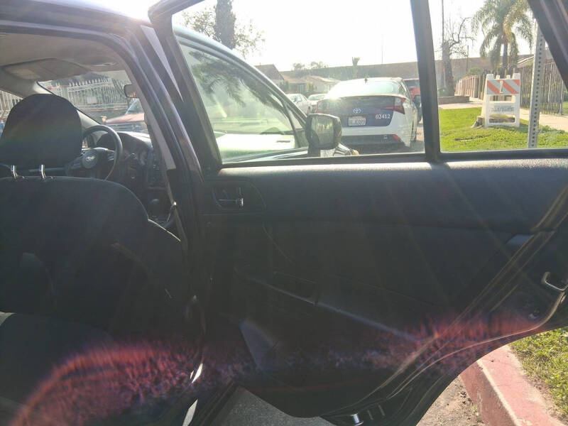 2013 Subaru Impreza 2.0i Premium