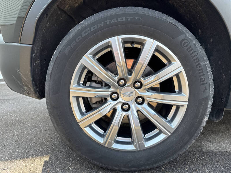 2020 Cadillac XT4 Premium Luxury