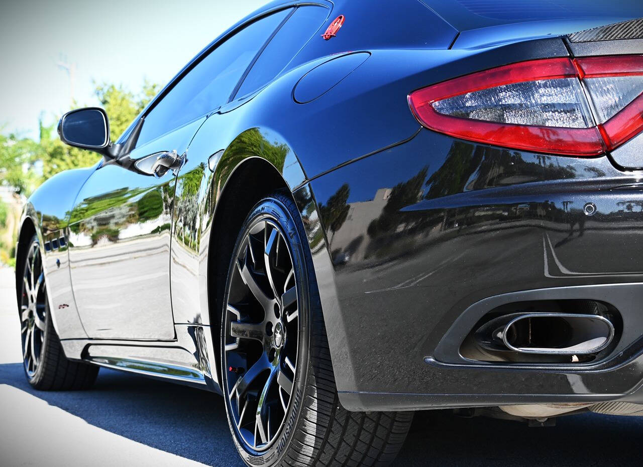 2011 Maserati GranTurismo 11