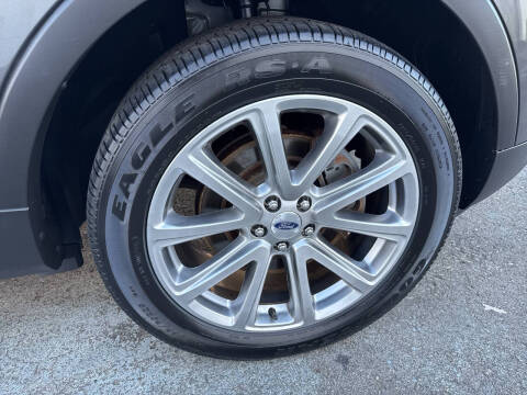 2017 Ford Explorer Limited