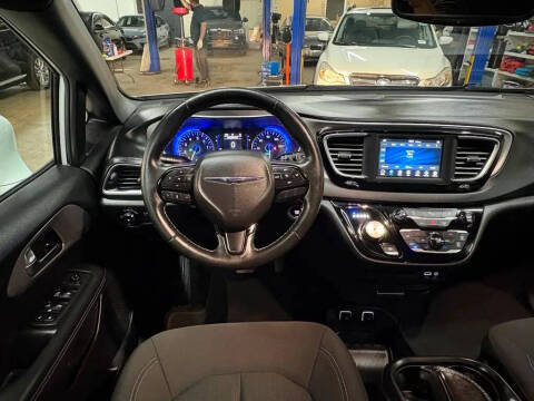2019 Chrysler Pacifica Touring Plus