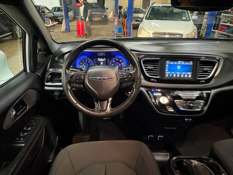 2019 Chrysler Pacifica Touring Plus