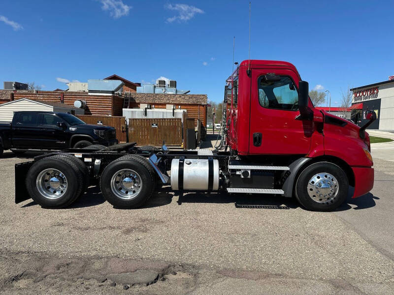 2019 Freightliner Cascadia