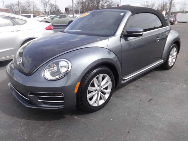 2017 Volkswagen Beetle Convertible 1.8T Classic