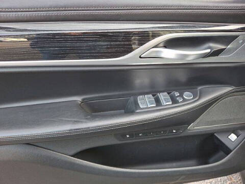 2022 BMW 7 Series 750i xDrive