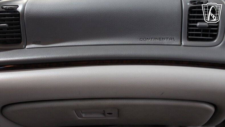 1996 Lincoln Continental