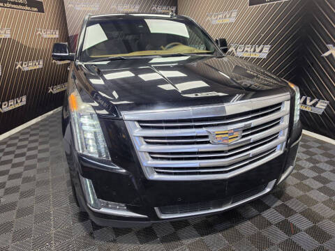 2017 Cadillac Escalade Platinum
