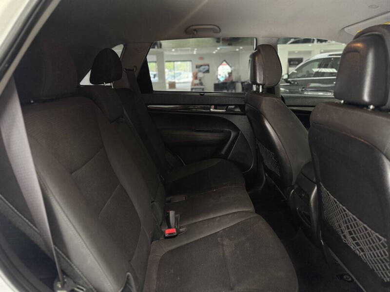 2014 Kia Sorento LX