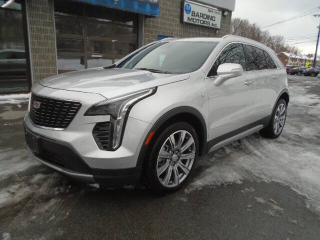 2022 Cadillac XT4 Premium Luxury