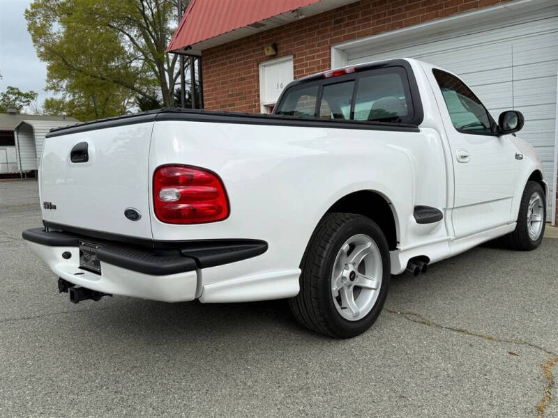 1999 Ford F-150 SVT Lightning