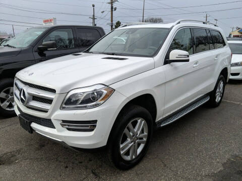 2015 Mercedes-Benz GL-Class for sale at SuperBuy Auto Sales Inc in Avenel NJ