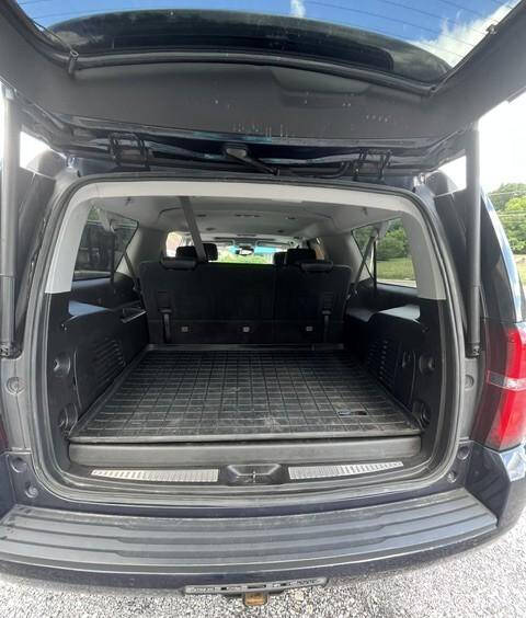 2017 Chevrolet Suburban LT