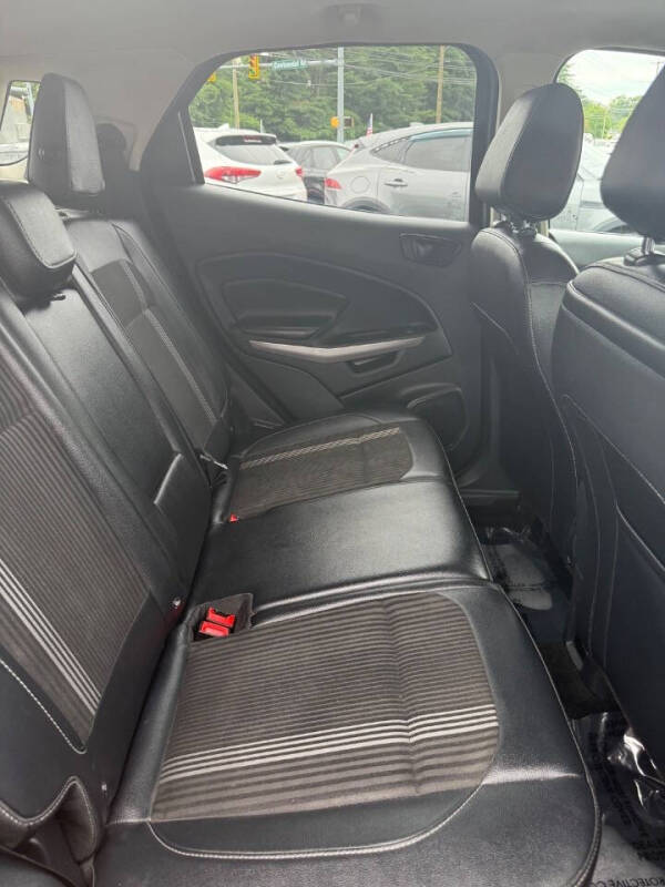 2020 Ford EcoSport SES