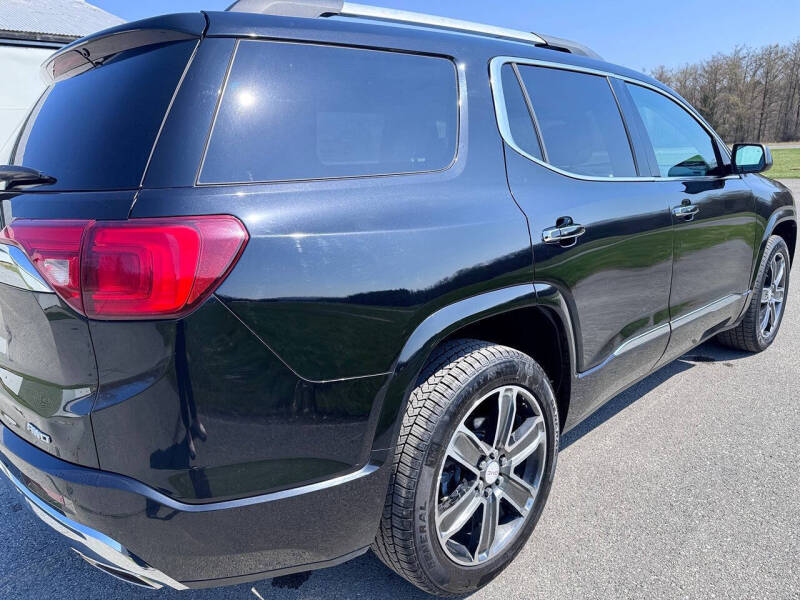 2017 GMC Acadia Denali