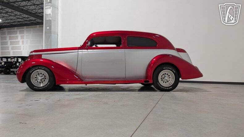 1937 Nash Lafayette