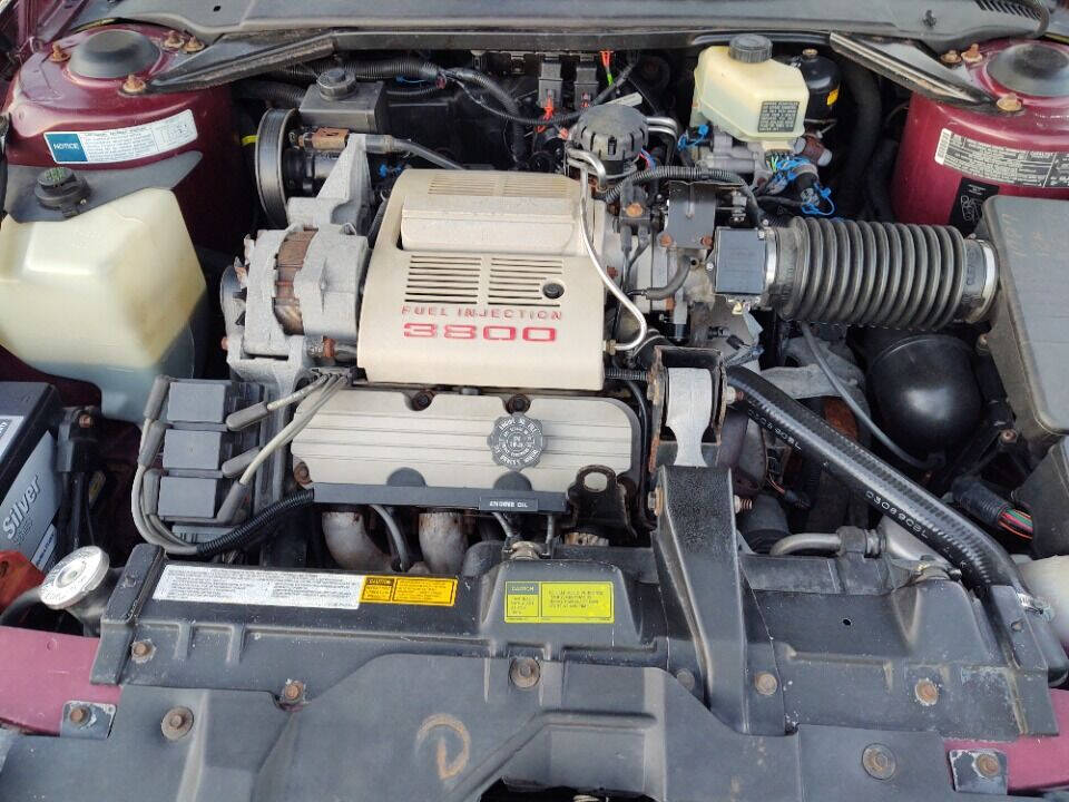 1990 Buick Reatta for sale at MR Motors in Tomahawk, WI