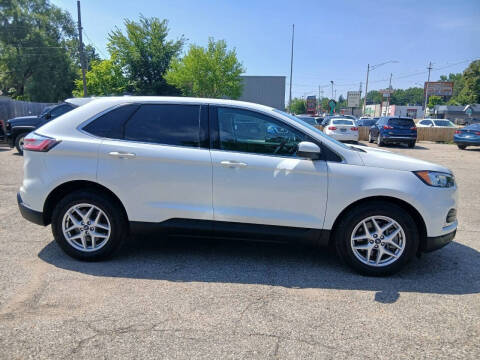 2022 Ford Edge SEL