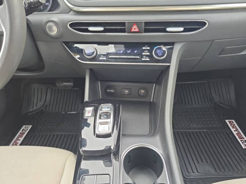 2022 Hyundai Sonata SEL