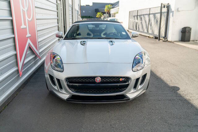 2014 Jaguar F-TYPE 41
