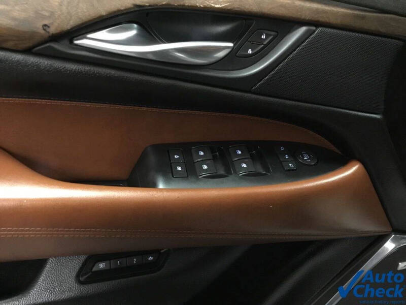 2017 Cadillac Escalade Luxury