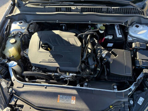 2014 Ford Fusion SE