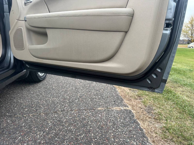 2011 Chrysler 200 Limited