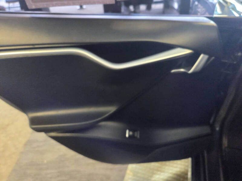 2016 Tesla Model S