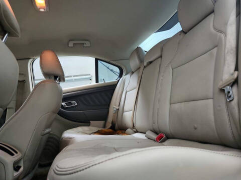 2012 Ford Taurus SEL