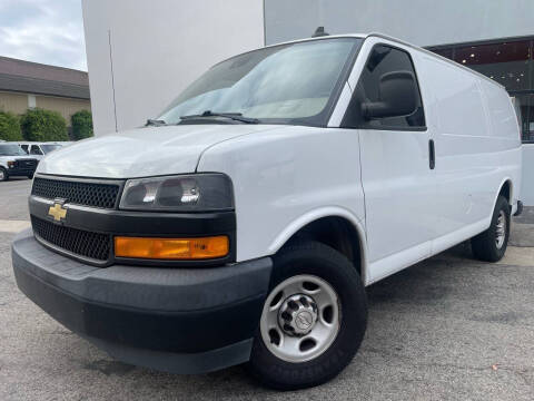 2020 Chevrolet Express 3500