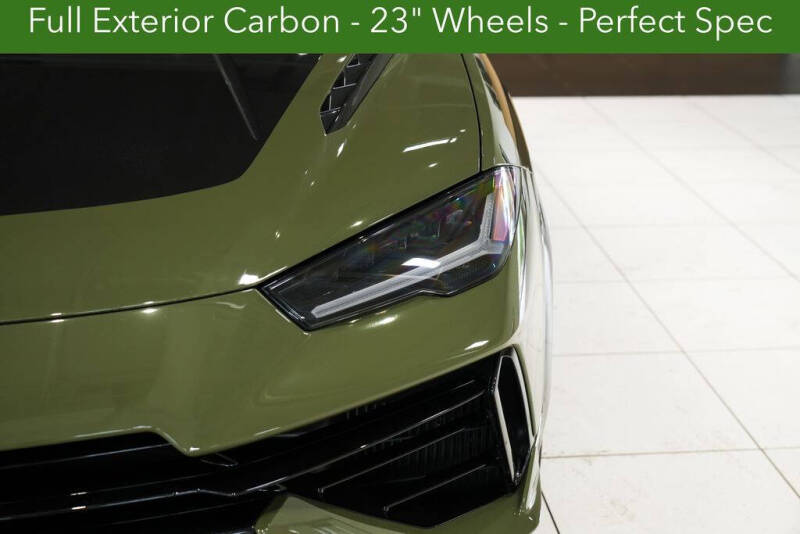 2023 Lamborghini Urus Performante
