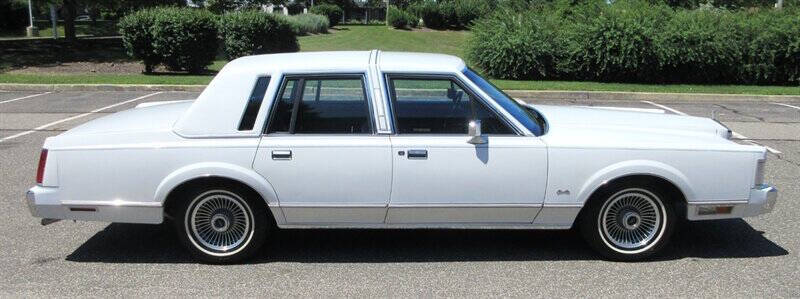 1985 Lincoln Town Car
