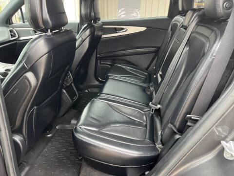 2020 Lincoln Nautilus Standard