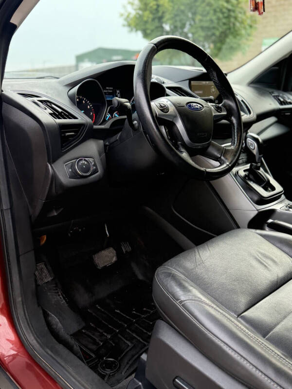 2015 Ford Escape SE