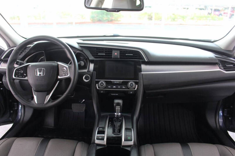 2017 Honda Civic Touring