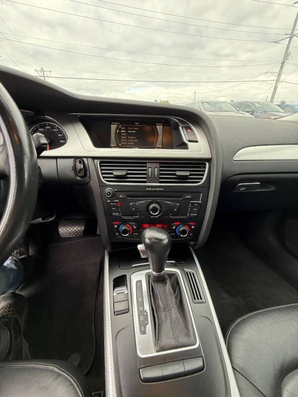 2009 Audi A4 2.0T quattro Premium Plus