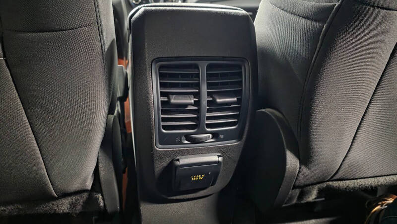 2015 Ford C-MAX Hybrid SE