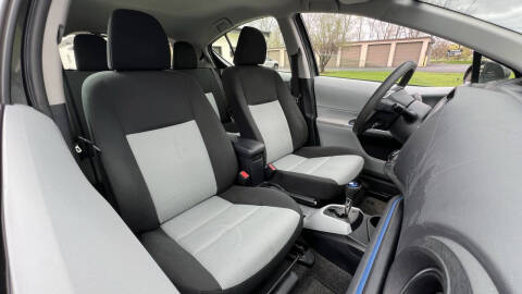 2013 Toyota Prius c Three