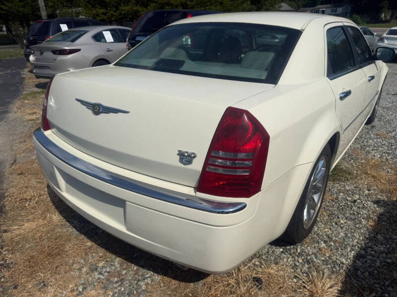 2006 Chrysler 300 C