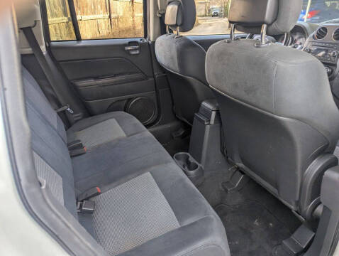 2011 Jeep Compass Sport