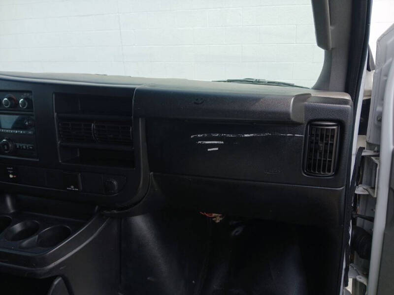 2017 Chevrolet Express 2500