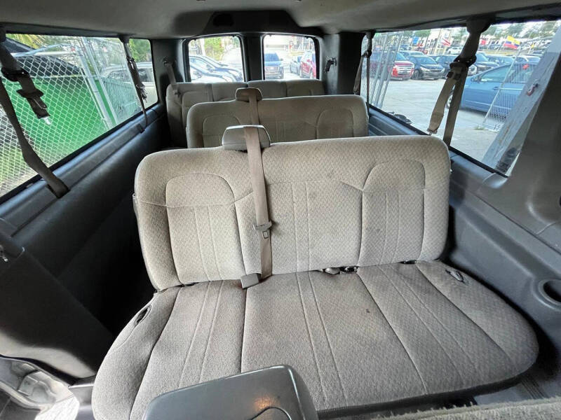 2017 Chevrolet Express LT 3500